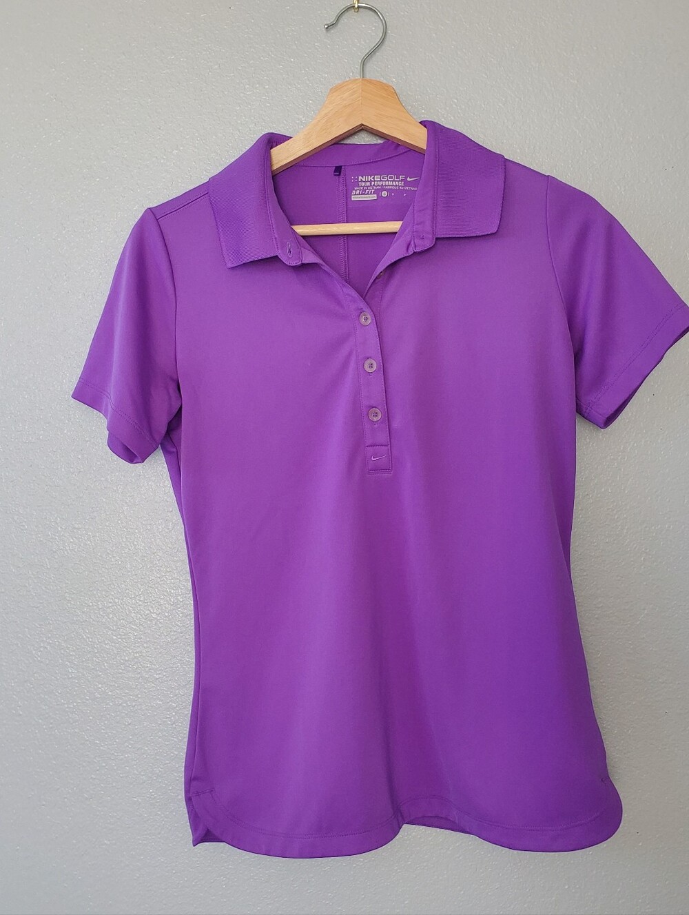 Nike Women’s Purple Button-Front Golf Polo